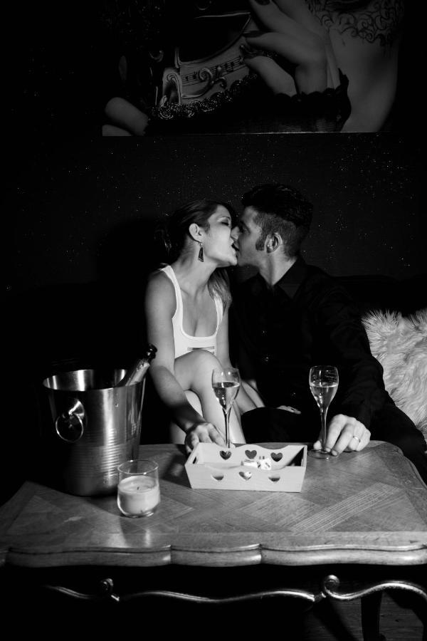 Moonlove, Spa/Sauna Et Jacuzzi Prives, Charme Et Detente. Нанси Экстерьер фото